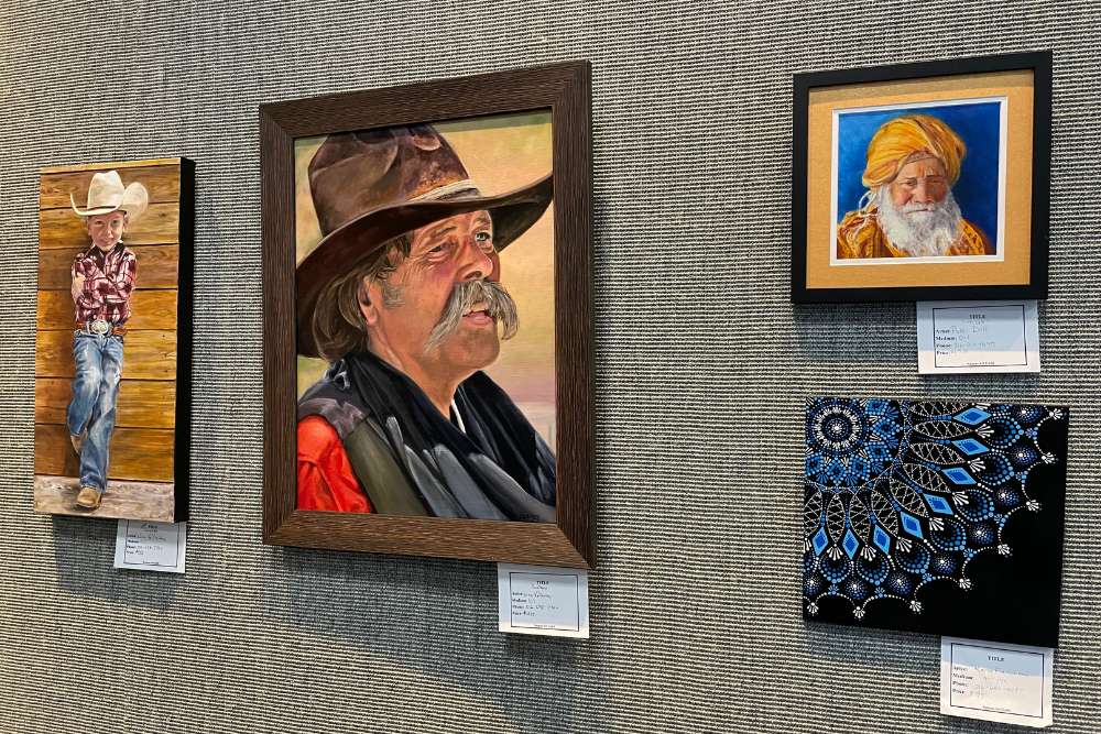 Kansas Art Guild Art Show (1000 x 667 px).png